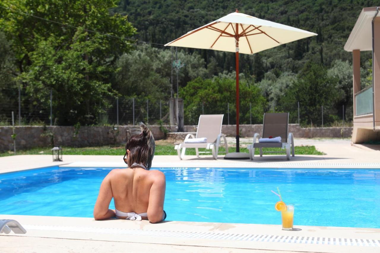 Villa Ligero Agios Christoforos  Extérieur photo
