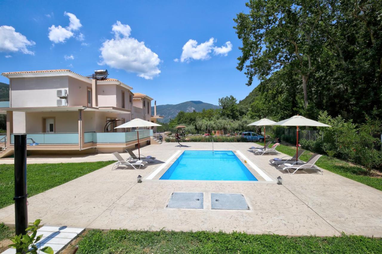 Villa Ligero Agios Christoforos  Extérieur photo